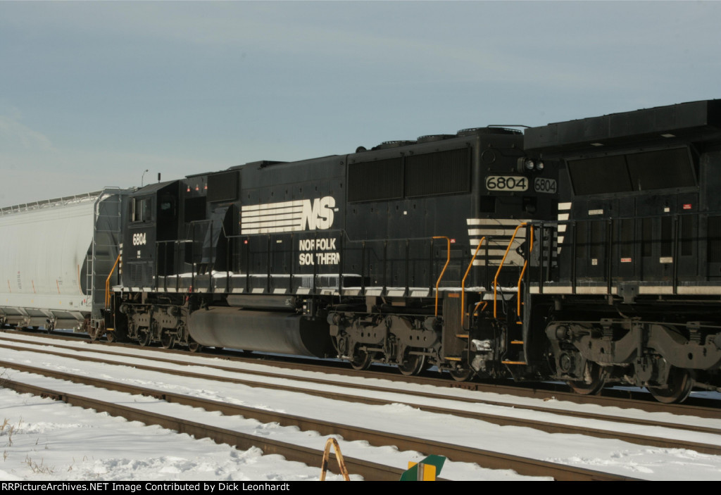 NS 6804